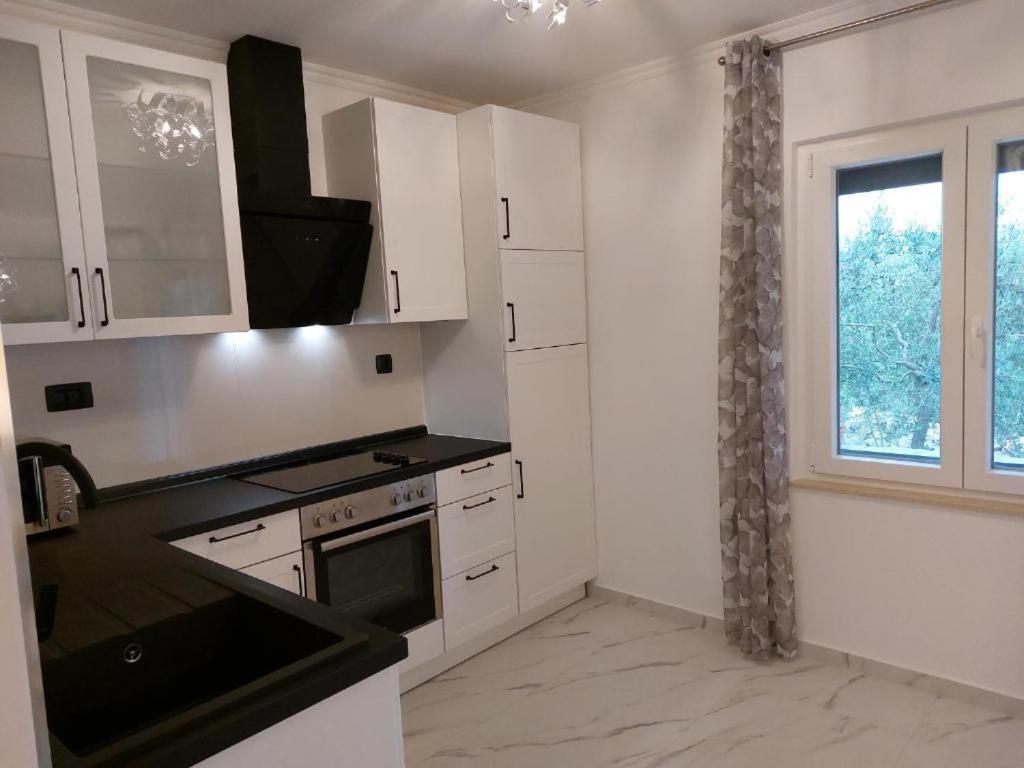 Apartments Rajna ชิซิชี ภายนอก รูปภาพ