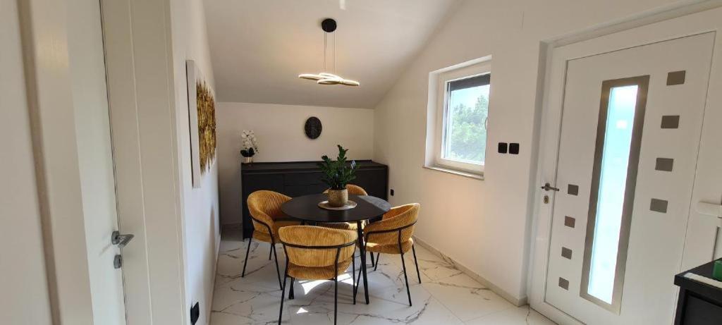 Apartments Rajna ชิซิชี ภายนอก รูปภาพ